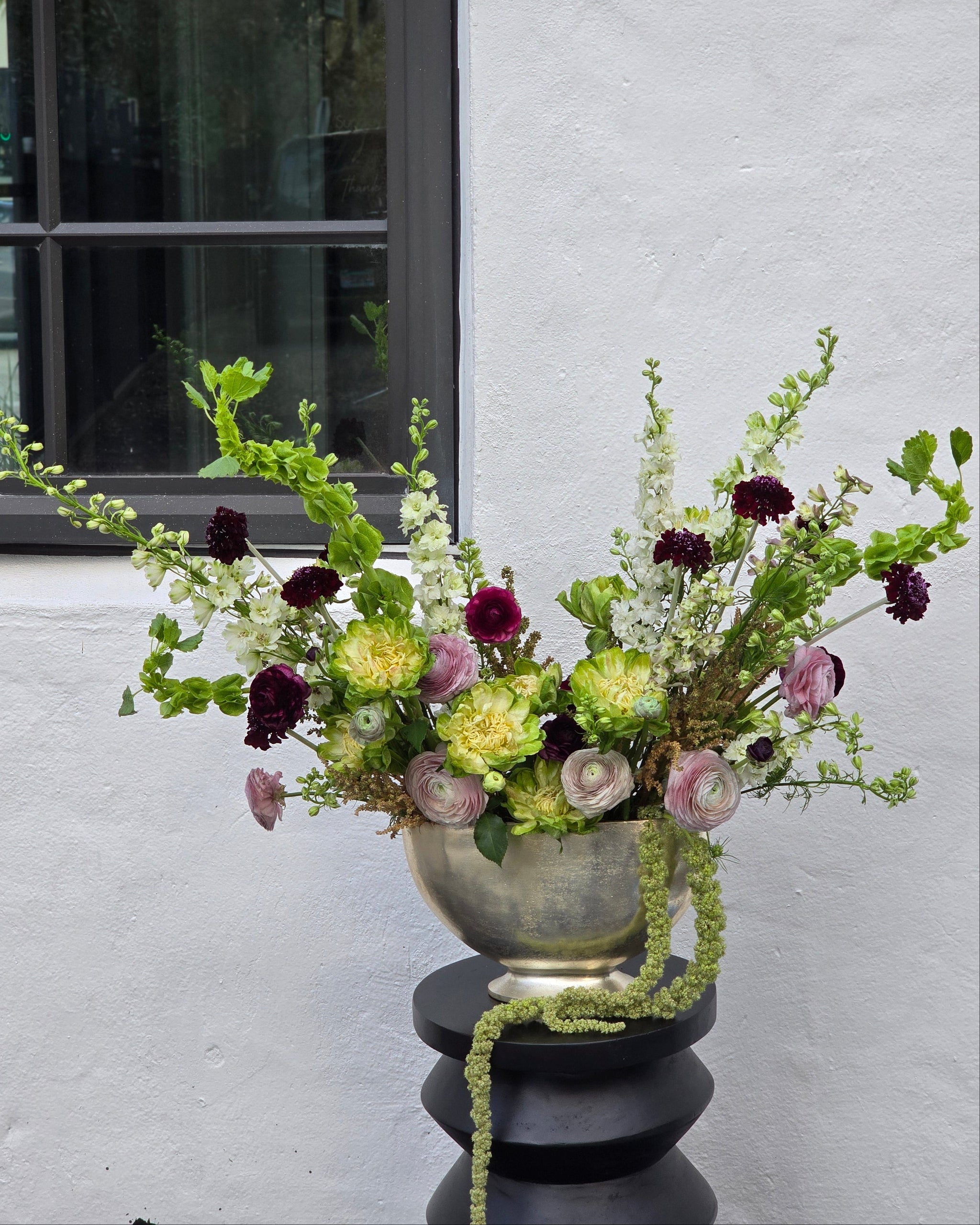 Avant-Garden Flower Arrangement - Modern Floral Arrangement